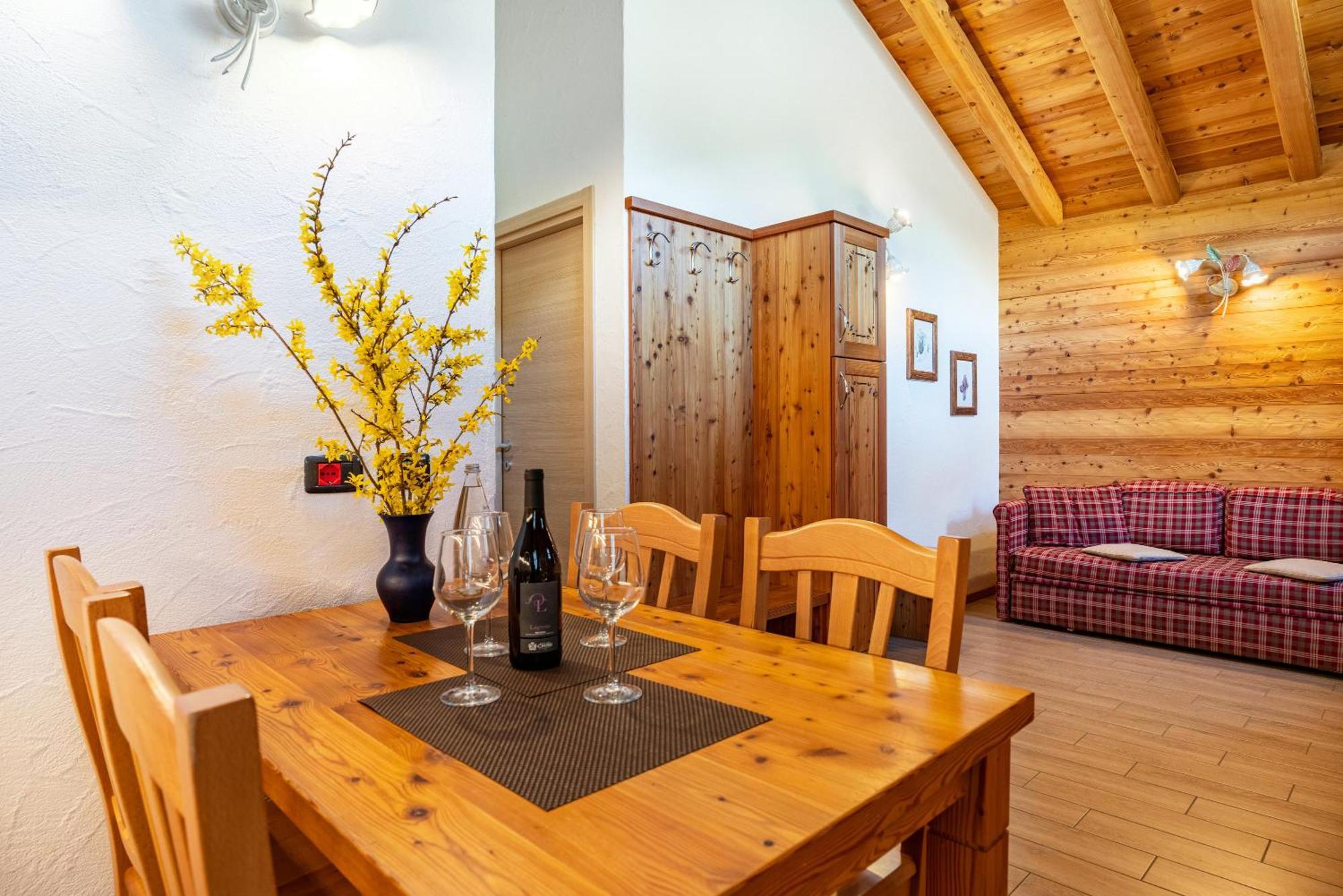 Chalet Camping Fae 3 Villa มาดอนนาดีกัมปิโญ ภายนอก รูปภาพ
